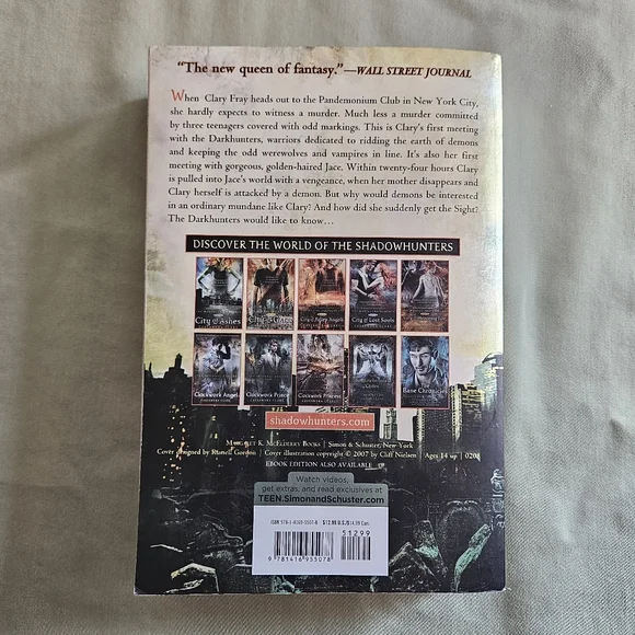 The Mortal Instruments City of Bones‎ by Cassandra Clark - Paperback - Picture 8 of 8